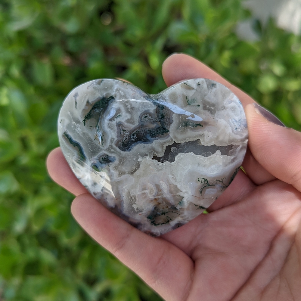 Moss agate puffy heart